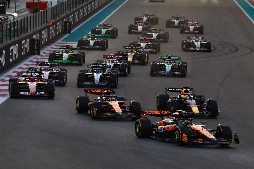 Carros da F1 superam expectativas em 2024, afirma Pirelli