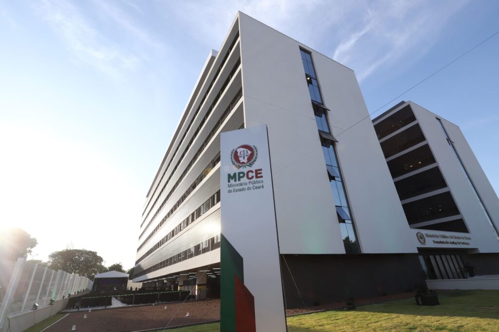 Ministério Público entra com ação judicial contra escola de Fortaleza que expulsou criança com deficiência