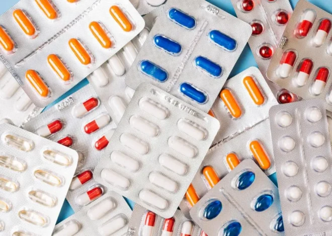 Os perigos da automedicação no Carnaval: saiba como evitar a ressaca