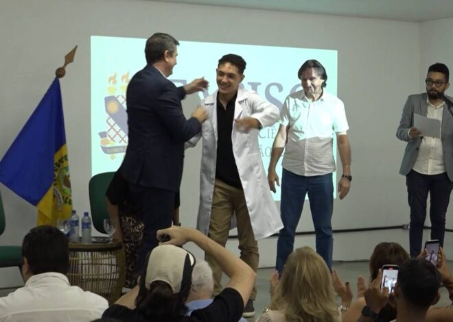 Início da aula magna da 6ª turma de Medicina na Faculdade de Medicina da Uece em Quixeramobim