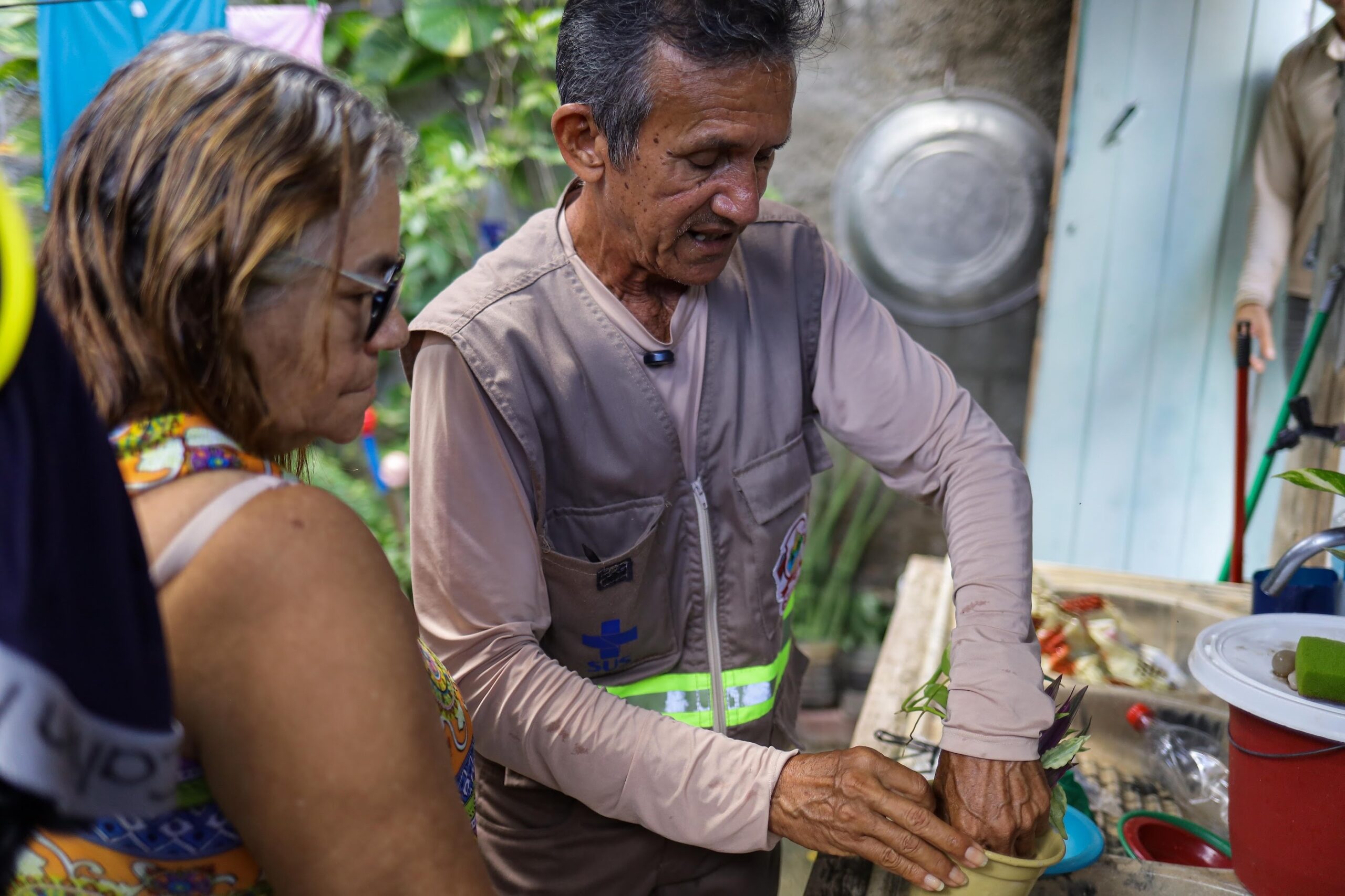 Ações de combate ao mosquito da dengue são realizadas em Fortaleza e Região Metropolitana durante Operação Fronteira