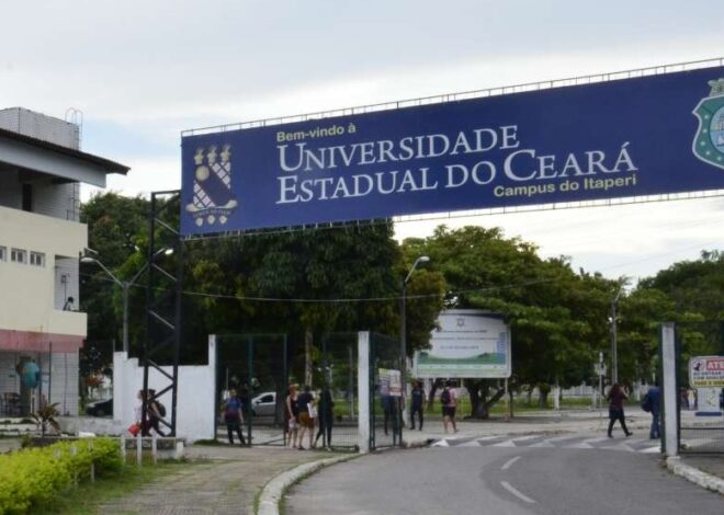 Vestibular 2026.2 da Uece atrai mais de 15 mil candidatos na abertura das provas neste domingo (26)