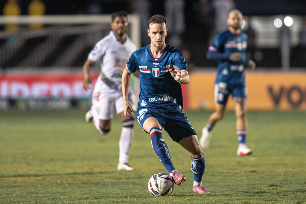 Fortaleza segura empate sem gols contra o Operário-PR e permanece na segunda posição da Série B