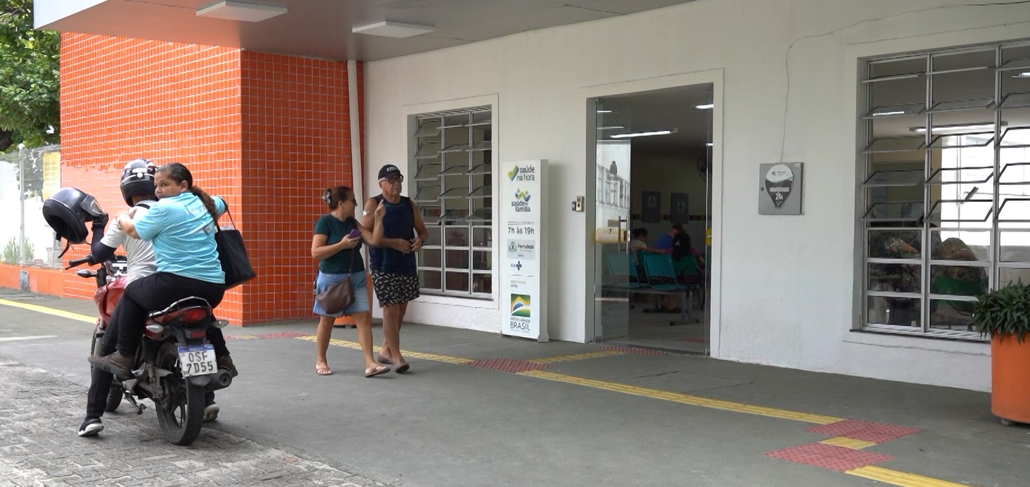 Usuários de postos de saúde em Fortaleza reclamam da escassez de medicamentos essenciais