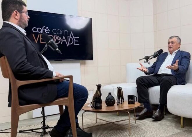 Guimarães reitera sua candidatura ao Senado, reforça apoio a Elmano e dispara críticas a Ciro Gomes