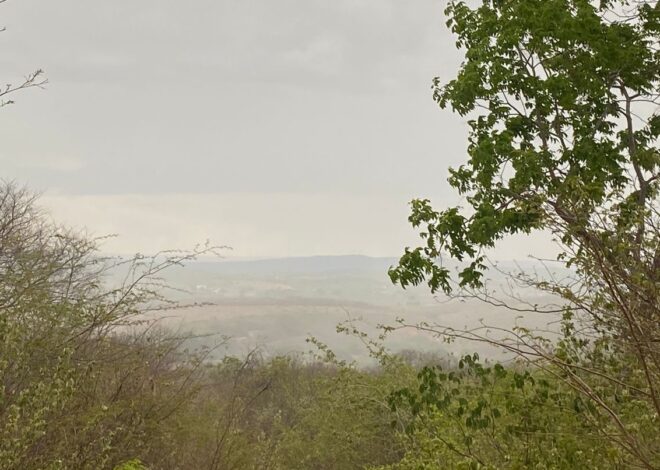 Aquiraz se destaca com mais de 100 mm de chuvas, liderando a precipitação na Grande Fortaleza hoje